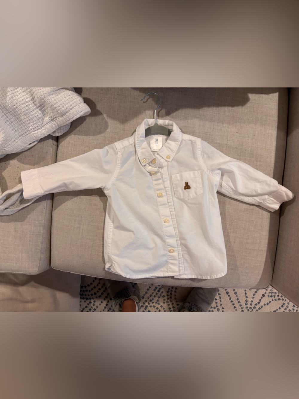 GAP White Button-Up Shirt with Bear Patch
